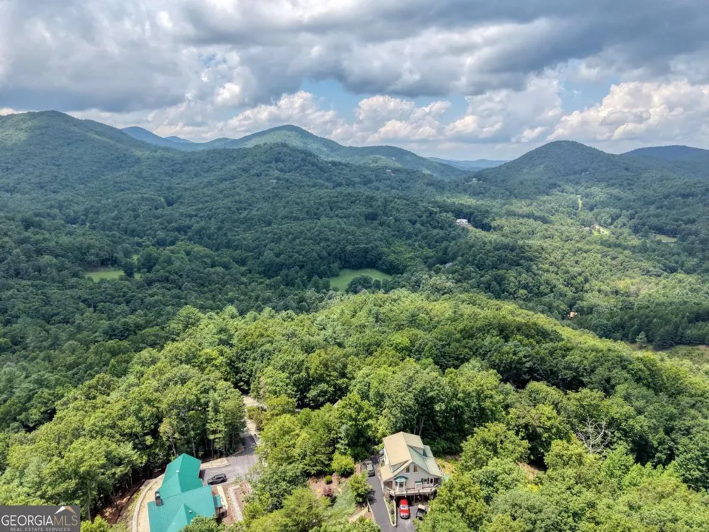 276 Moon Shadow TRL Blairsville, GA 30512