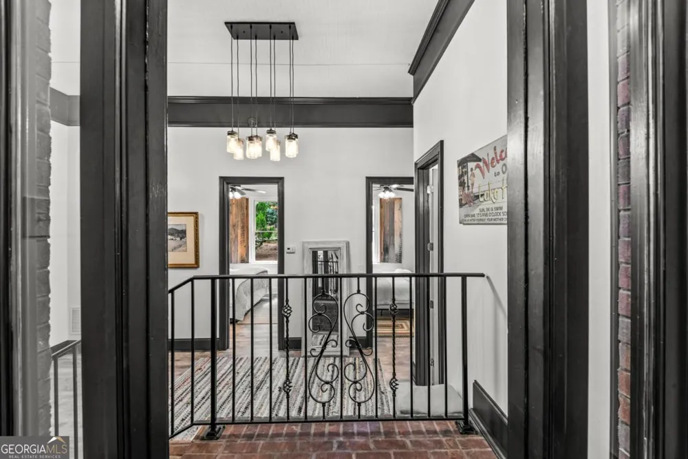 364 S Steel Bridge RD Eatonton, GA 31024