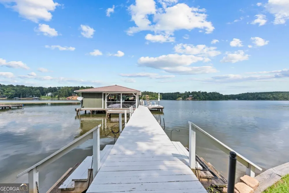 364 S Steel Bridge RD Eatonton, GA 31024