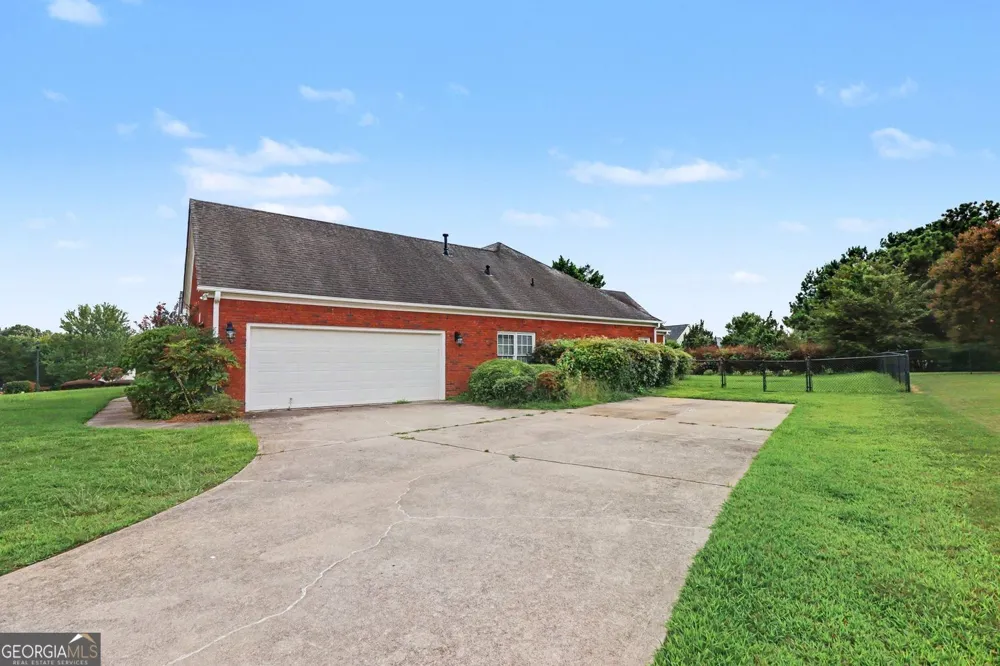 17 Windermere BND NW Cartersville, GA 30120