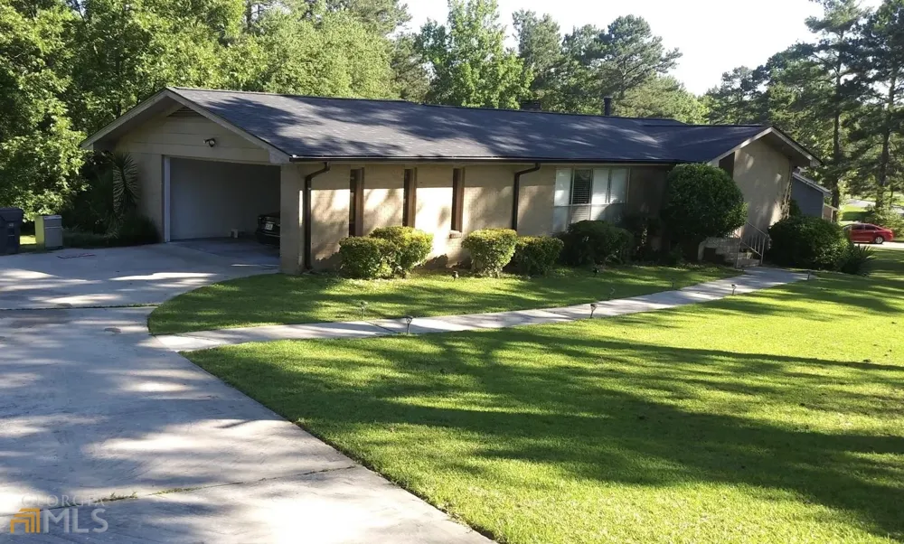 6900 Oswego TRL SW Riverdale, GA 30296