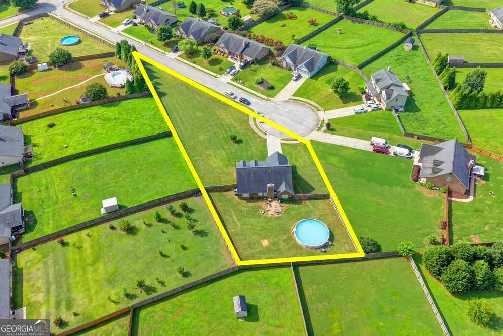 82 Lake Point CT Jefferson, GA 30549