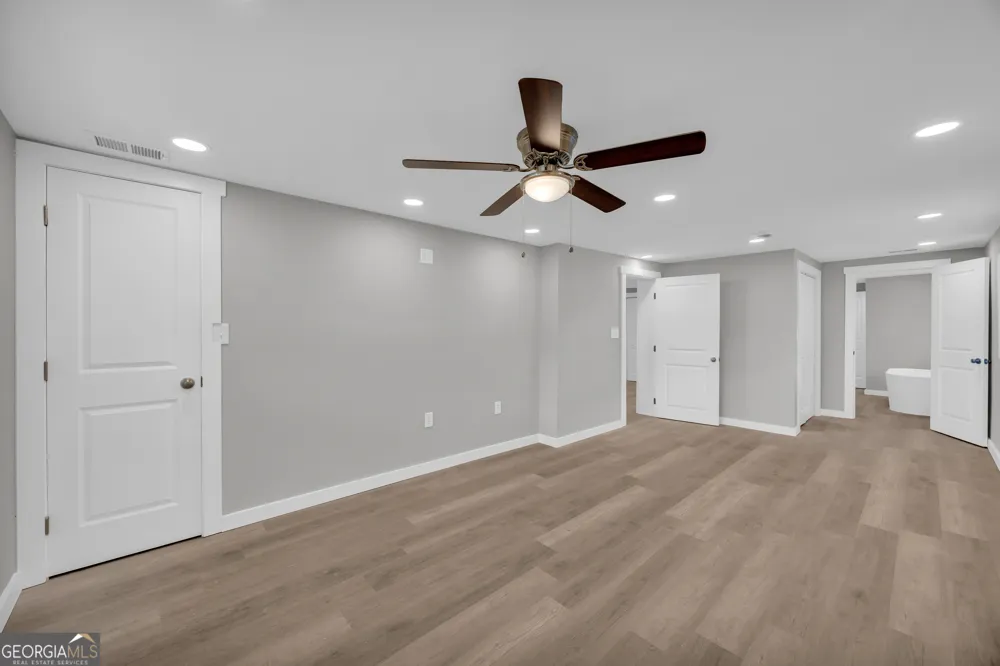 8606 Holly Springs RD Maysville, GA 30558