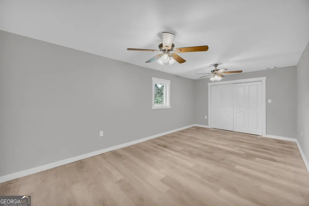 8606 Holly Springs RD Maysville, GA 30558