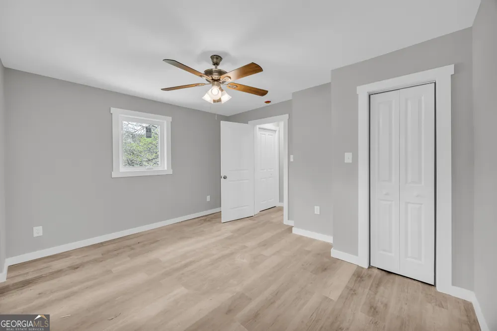 8606 Holly Springs RD Maysville, GA 30558
