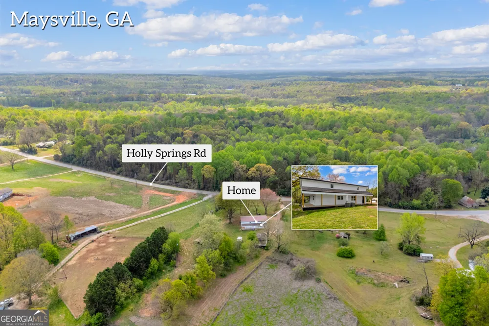 8606 Holly Springs RD Maysville, GA 30558