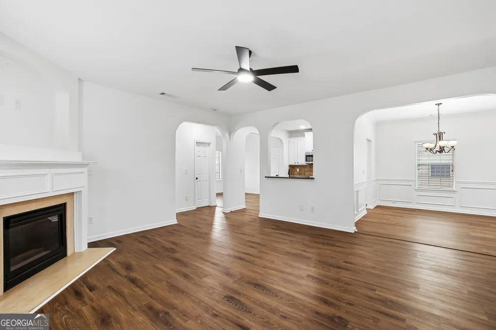 2319 Sawgrass DR Hampton, GA 30228