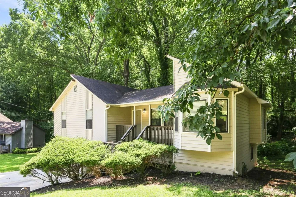 5561 Deerfield PL NW Kennesaw, GA 30144