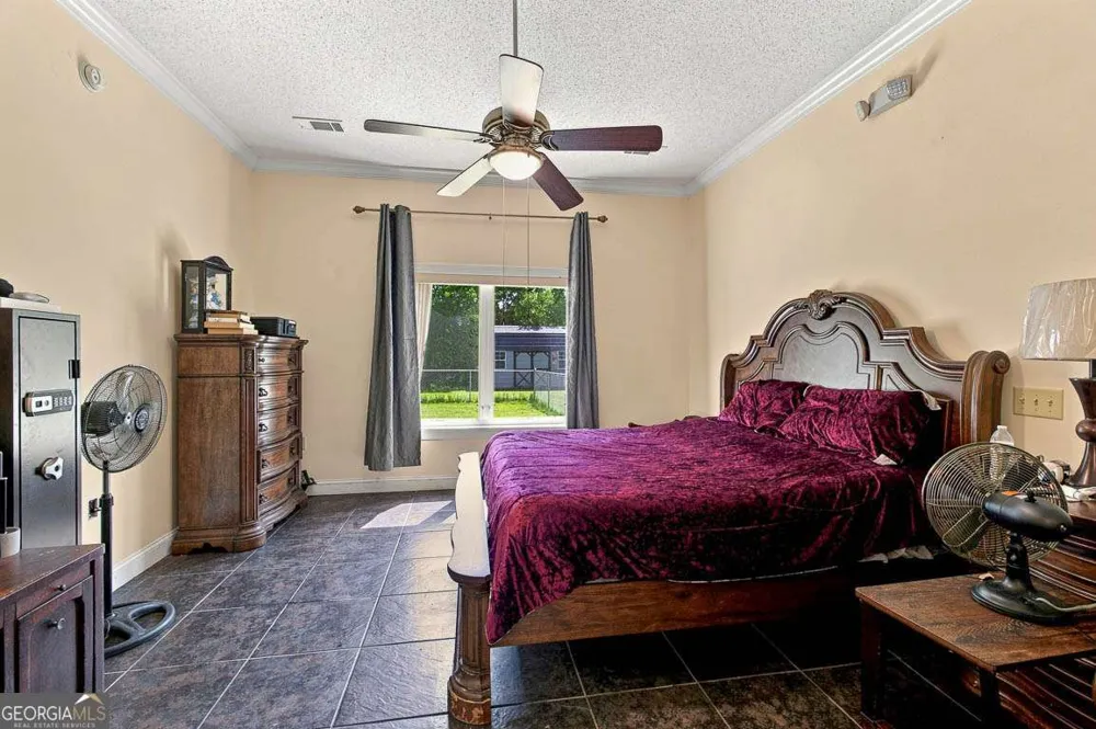 714 Altamaha RD Jesup, GA 31545