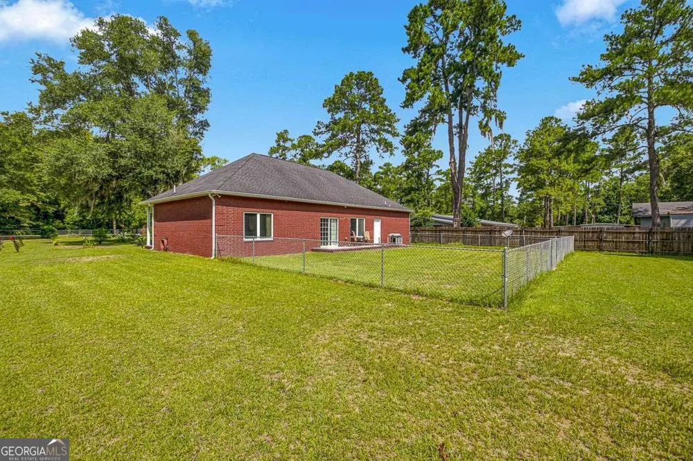 714 Altamaha RD Jesup, GA 31545