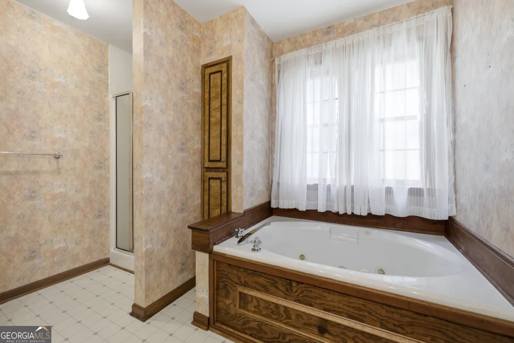 2083 James River CV Suwanee, GA 30024