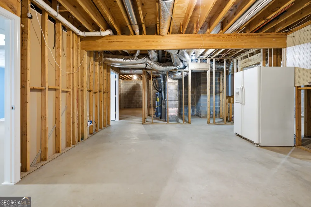 2083 James River CV Suwanee, GA 30024