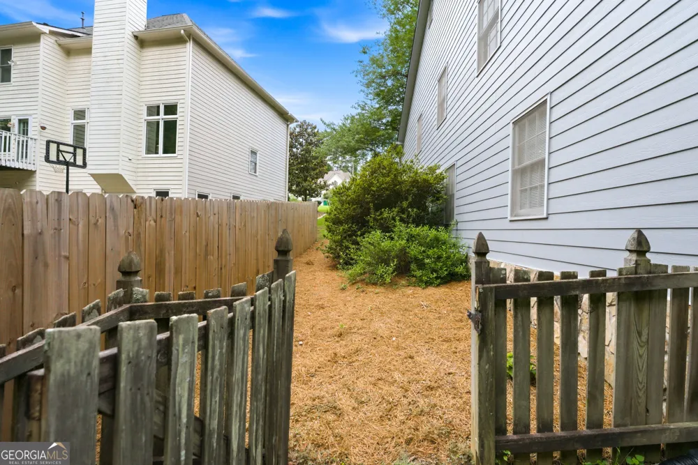 2083 James River CV Suwanee, GA 30024