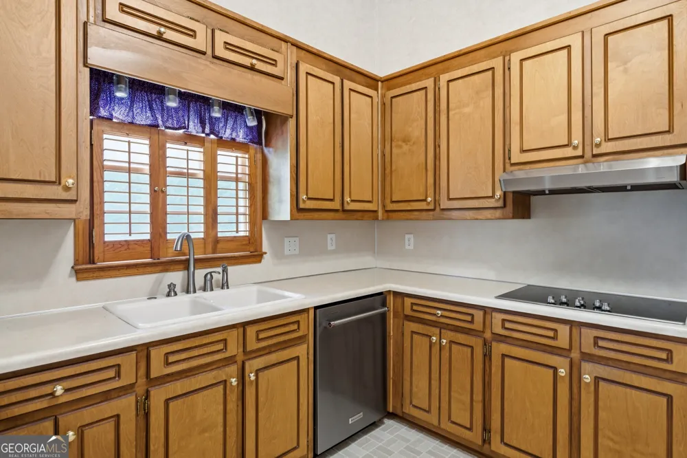 2083 James River CV Suwanee, GA 30024