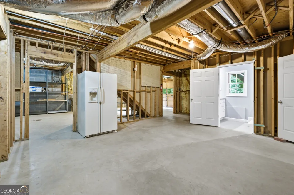 2083 James River CV Suwanee, GA 30024