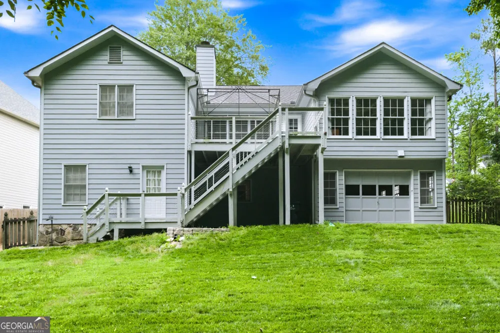 2083 James River CV Suwanee, GA 30024