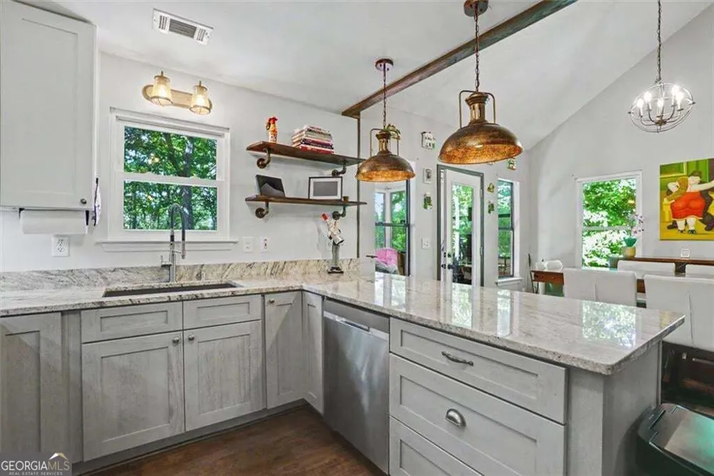 80 Camelot WAY Jasper, GA 30143