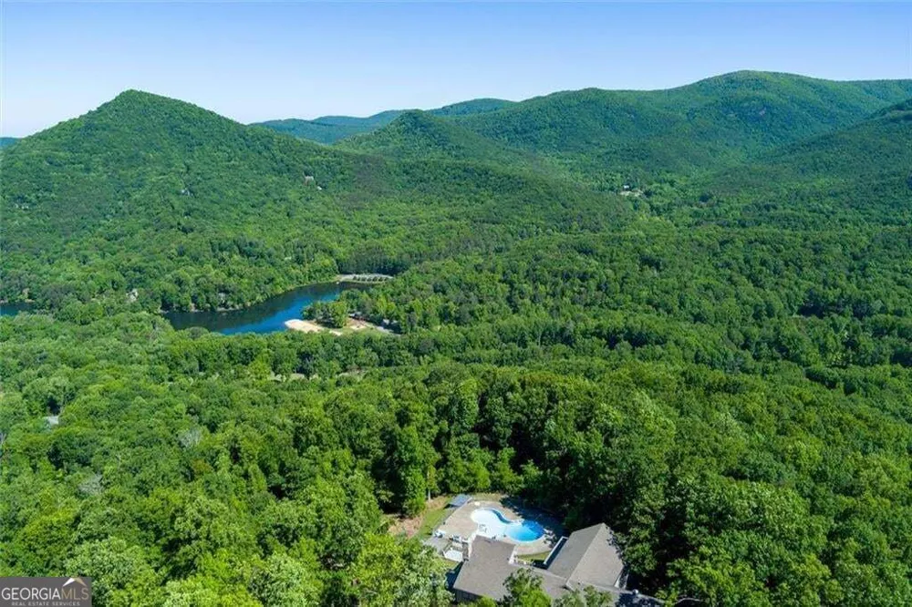 80 Camelot WAY Jasper, GA 30143