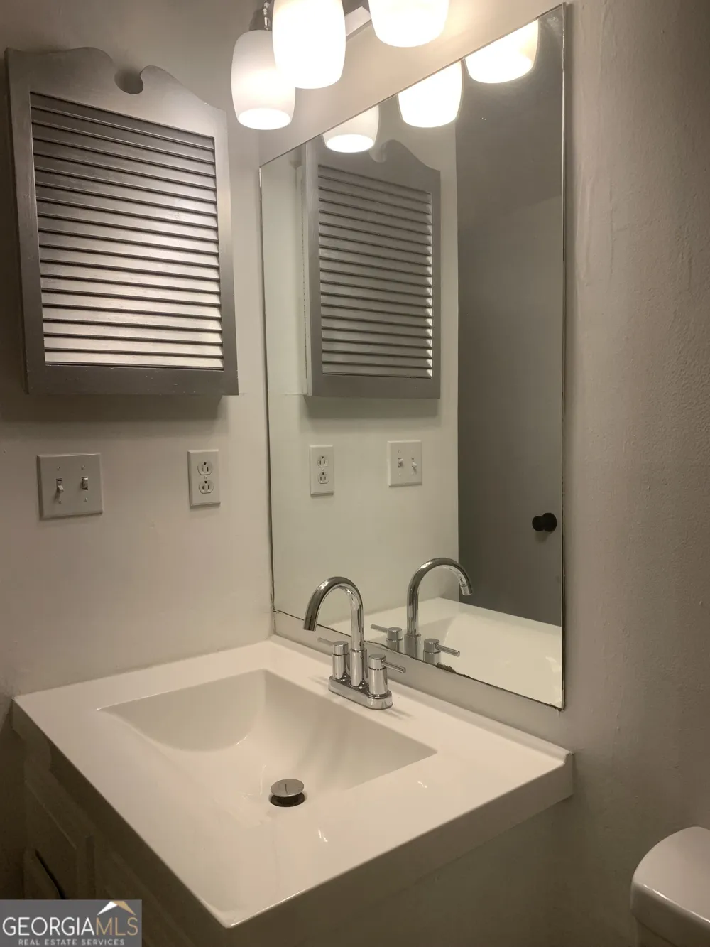6182 Saint Charles CT Lithonia, GA 30058