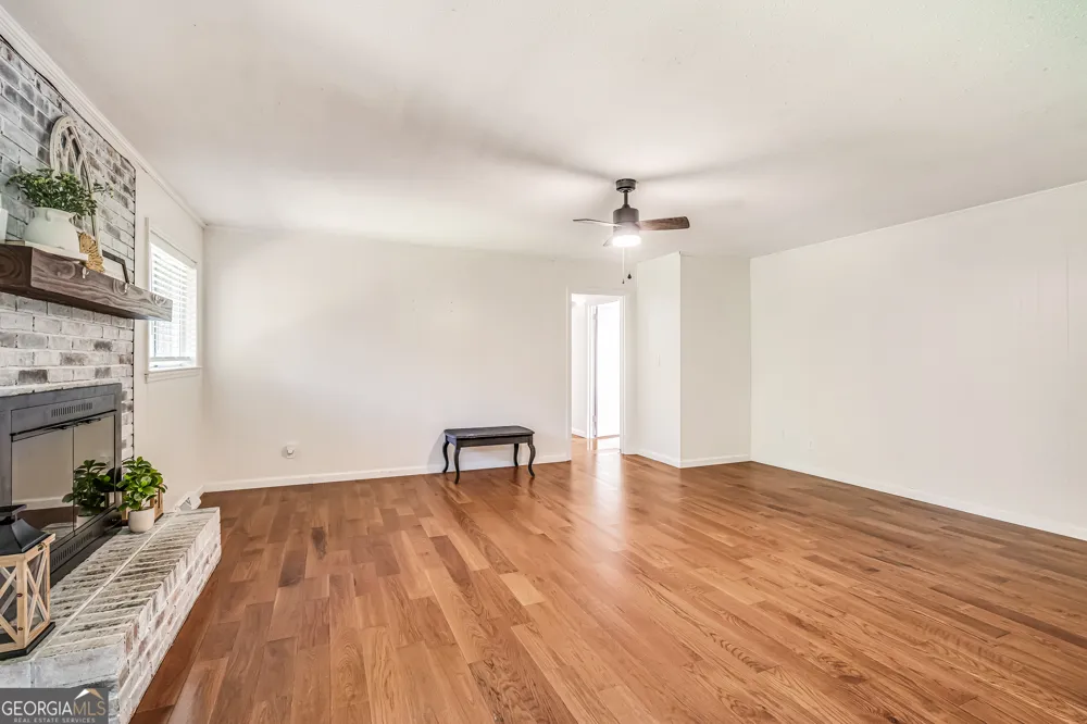 2814 Suncrest DR Dalton, GA 30721