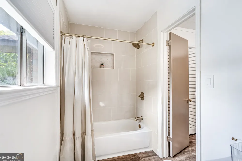 2814 Suncrest DR Dalton, GA 30721