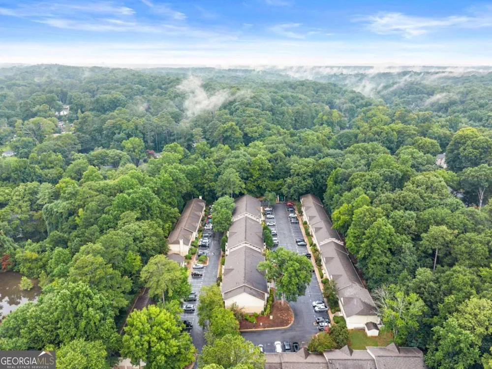 6900 Roswell RD Sandy Springs, GA 30328