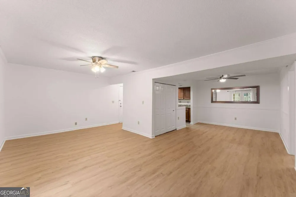 6900 Roswell RD Sandy Springs, GA 30328