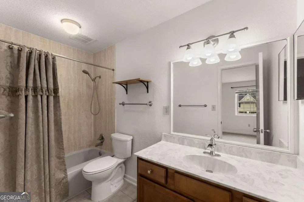 6900 Roswell RD Sandy Springs, GA 30328