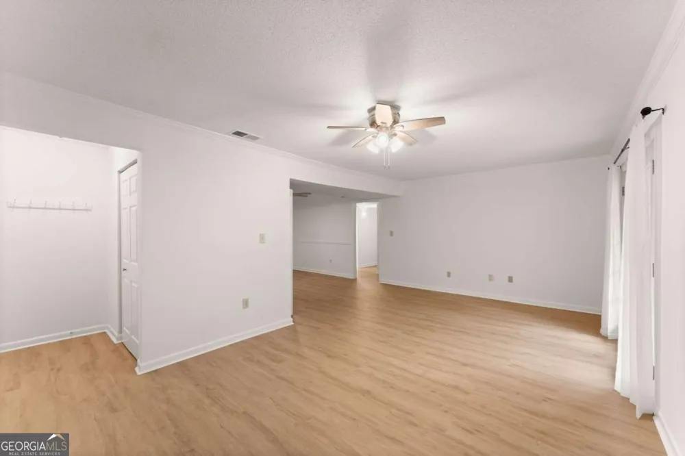 6900 Roswell RD Sandy Springs, GA 30328