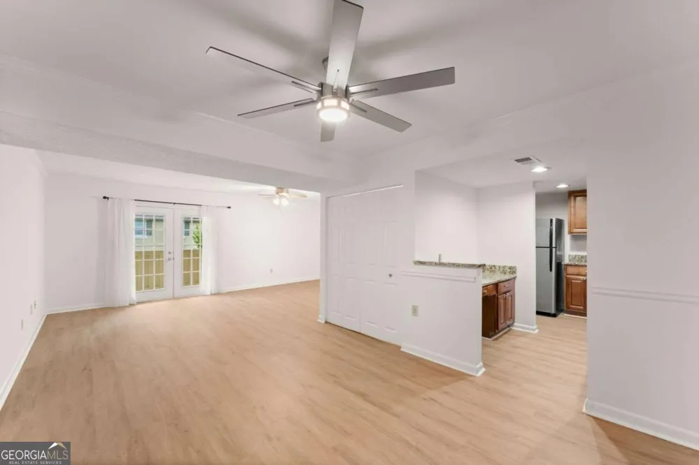 6900 Roswell RD Sandy Springs, GA 30328