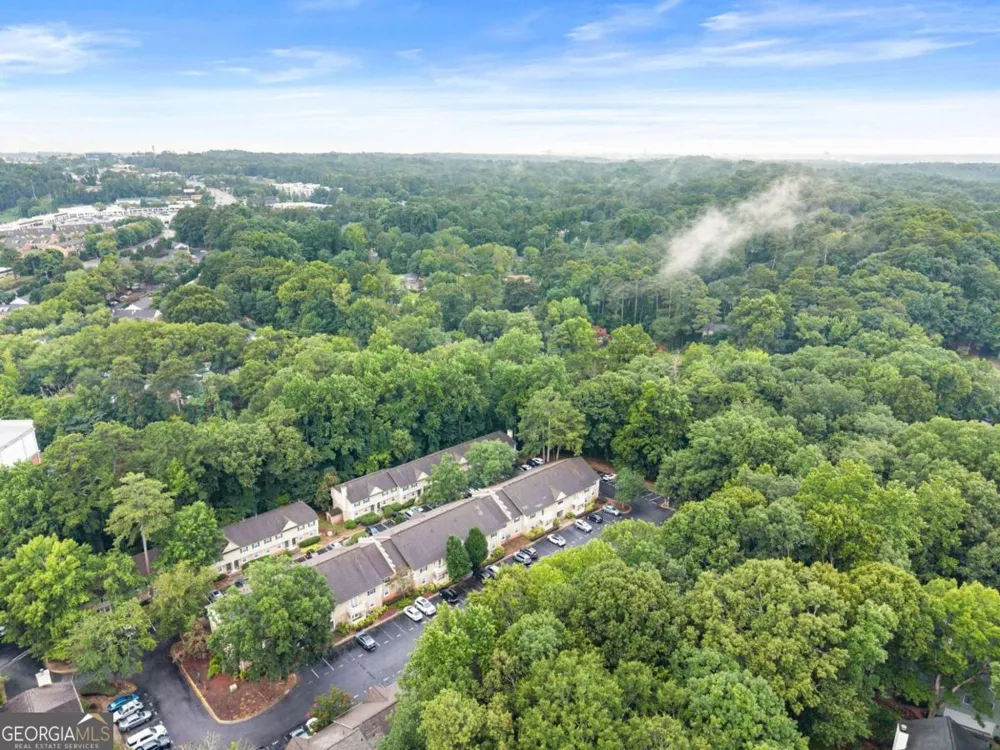 6900 Roswell RD Sandy Springs, GA 30328