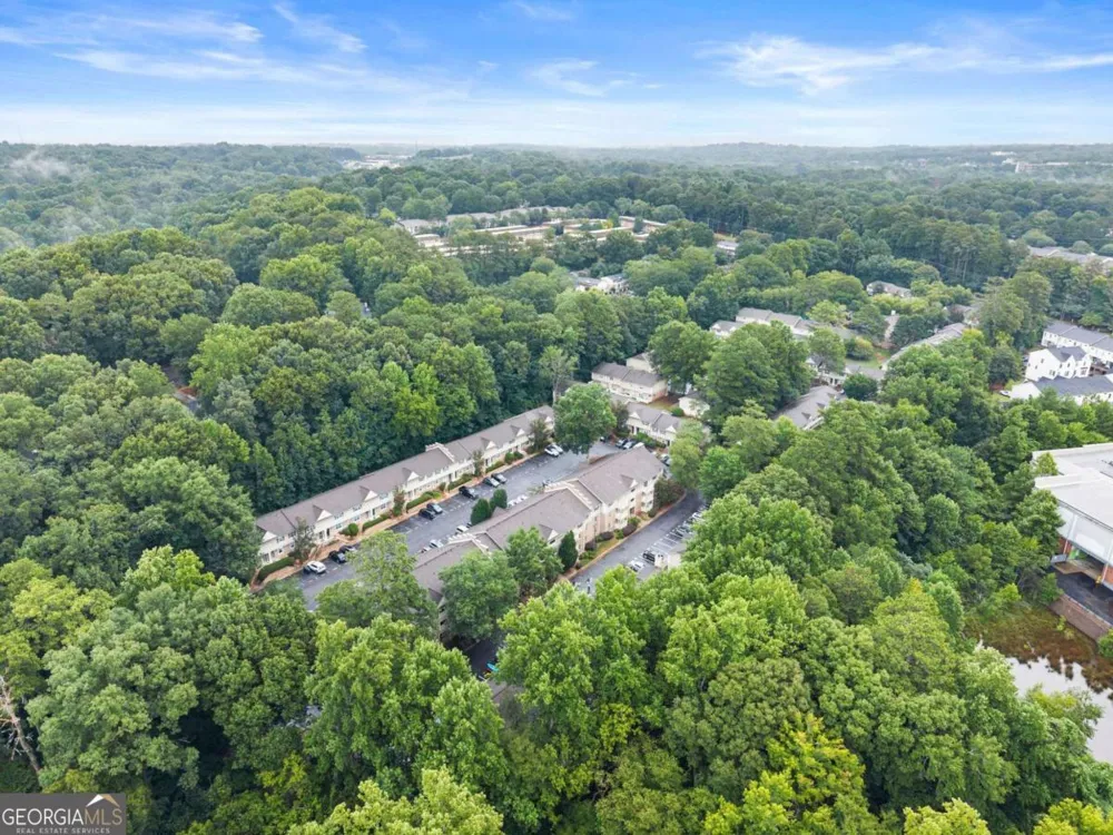 6900 Roswell RD Sandy Springs, GA 30328