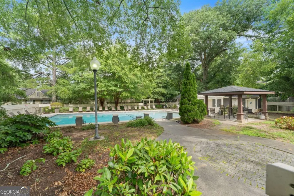 6900 Roswell RD Sandy Springs, GA 30328