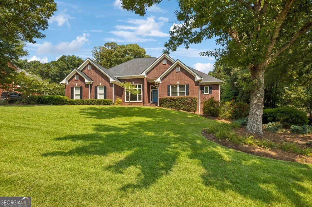 1416 Arblay PL Loganville, GA 30052