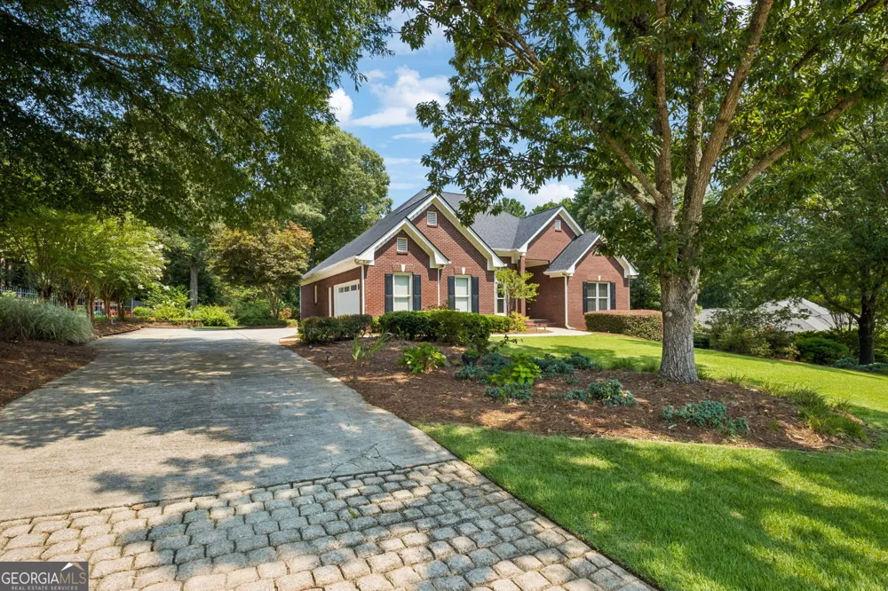 1416 Arblay PL Loganville, GA 30052