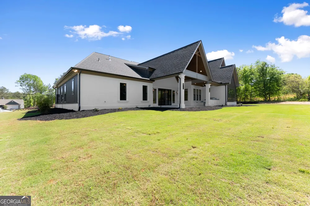 2366 Wall RD Monroe, GA 30655