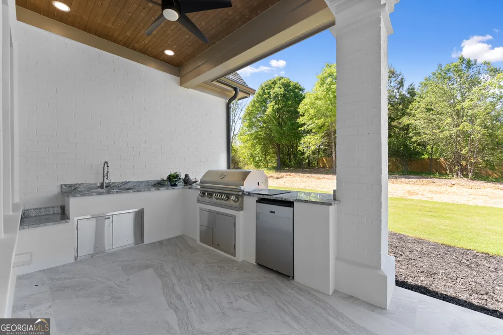 2366 Wall RD Monroe, GA 30655