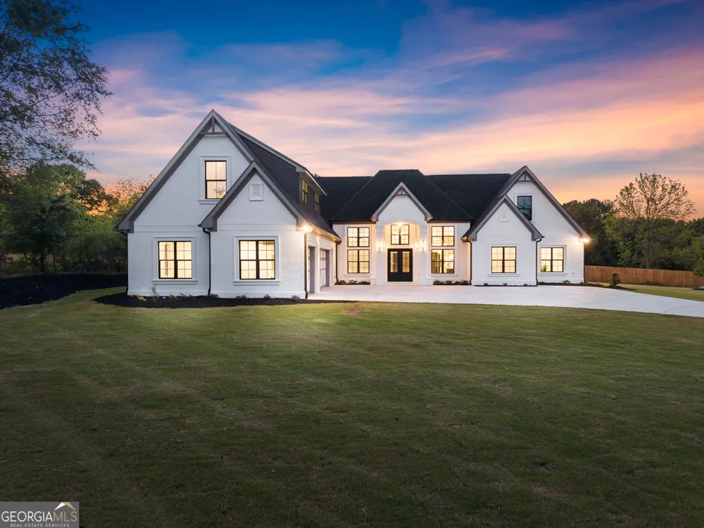 2366 Wall RD Monroe, GA 30655