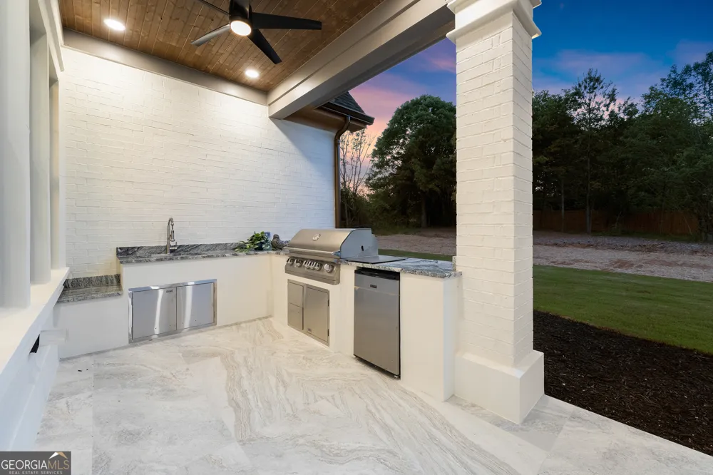 2366 Wall RD Monroe, GA 30655