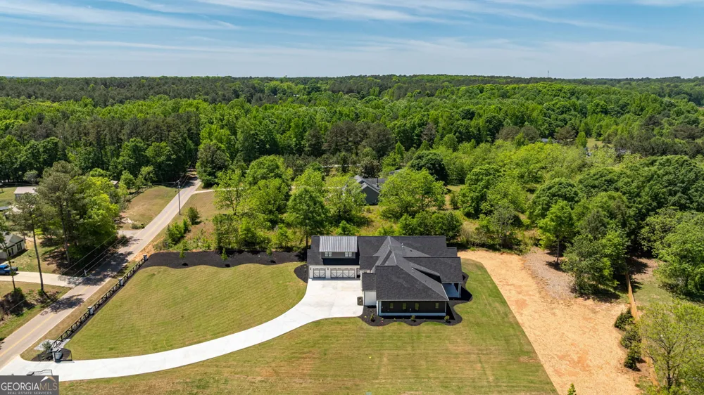 2366 Wall RD Monroe, GA 30655