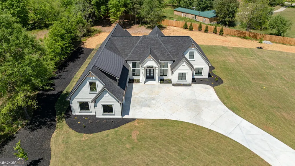 2366 Wall RD Monroe, GA 30655