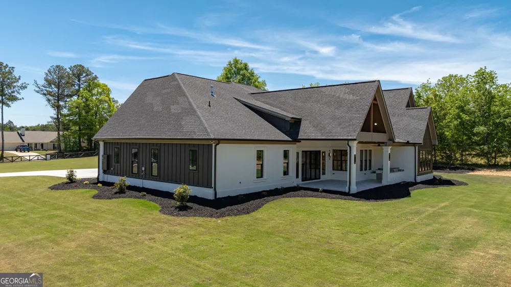 2366 Wall RD Monroe, GA 30655