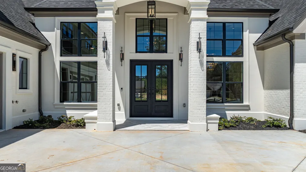 2366 Wall RD Monroe, GA 30655