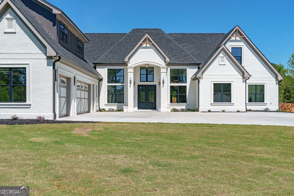 2366 Wall RD Monroe, GA 30655