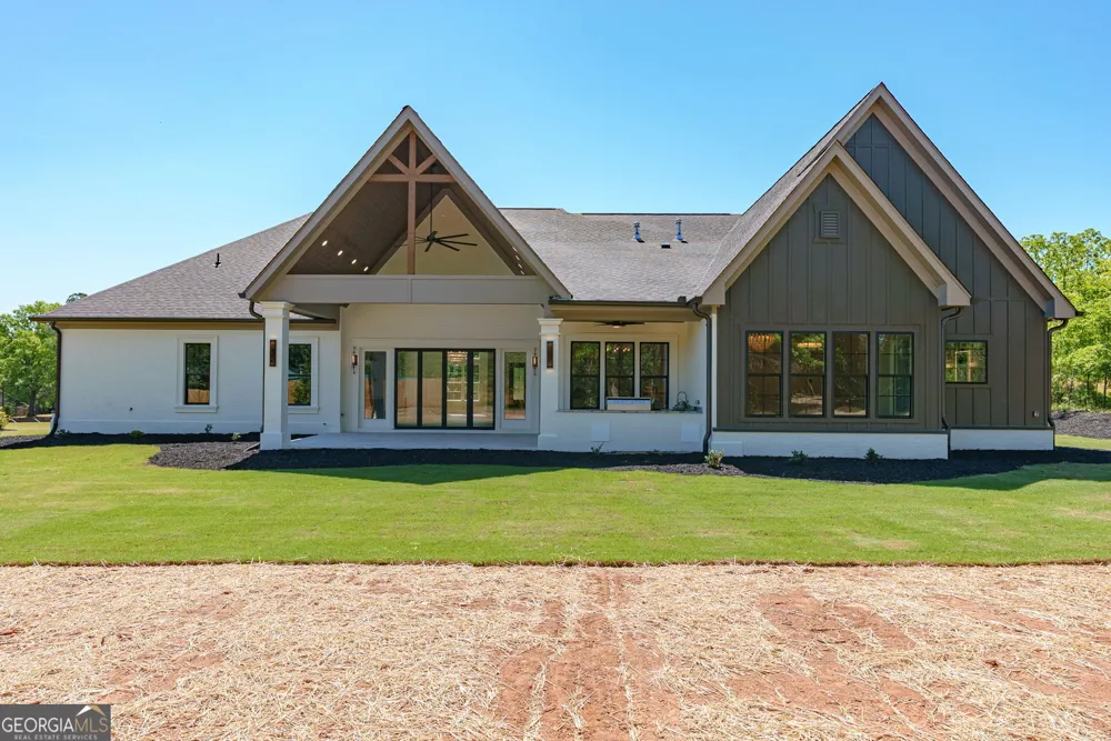 2366 Wall RD Monroe, GA 30655