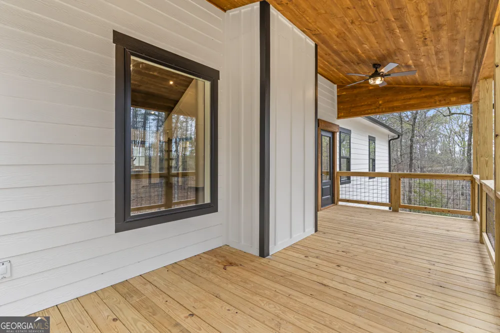 64 Nickel LN Ellijay, GA 30540