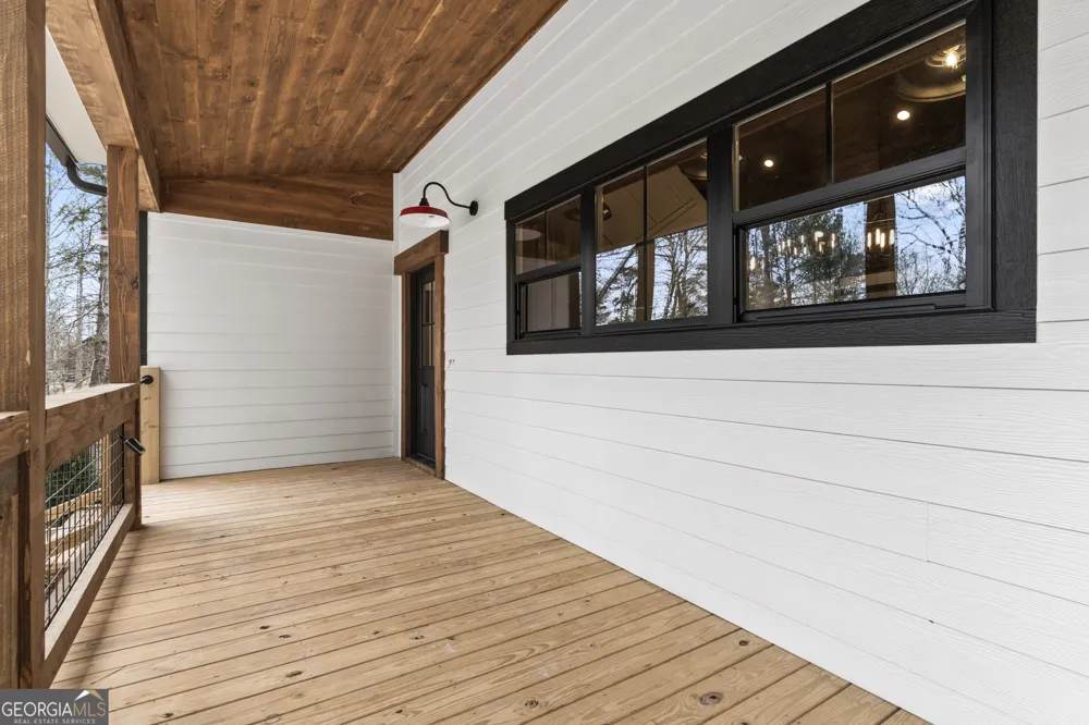64 Nickel LN Ellijay, GA 30540