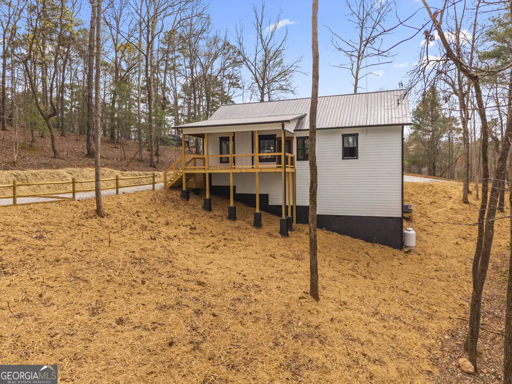 64 Nickel LN Ellijay, GA 30540