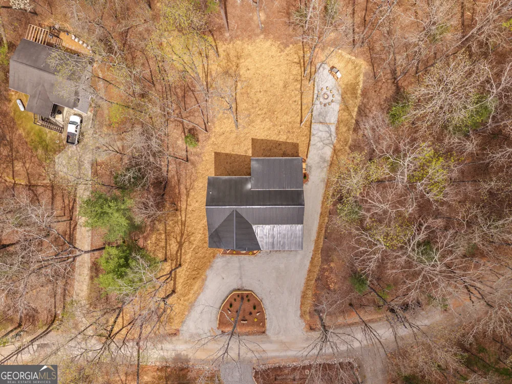 64 Nickel LN Ellijay, GA 30540