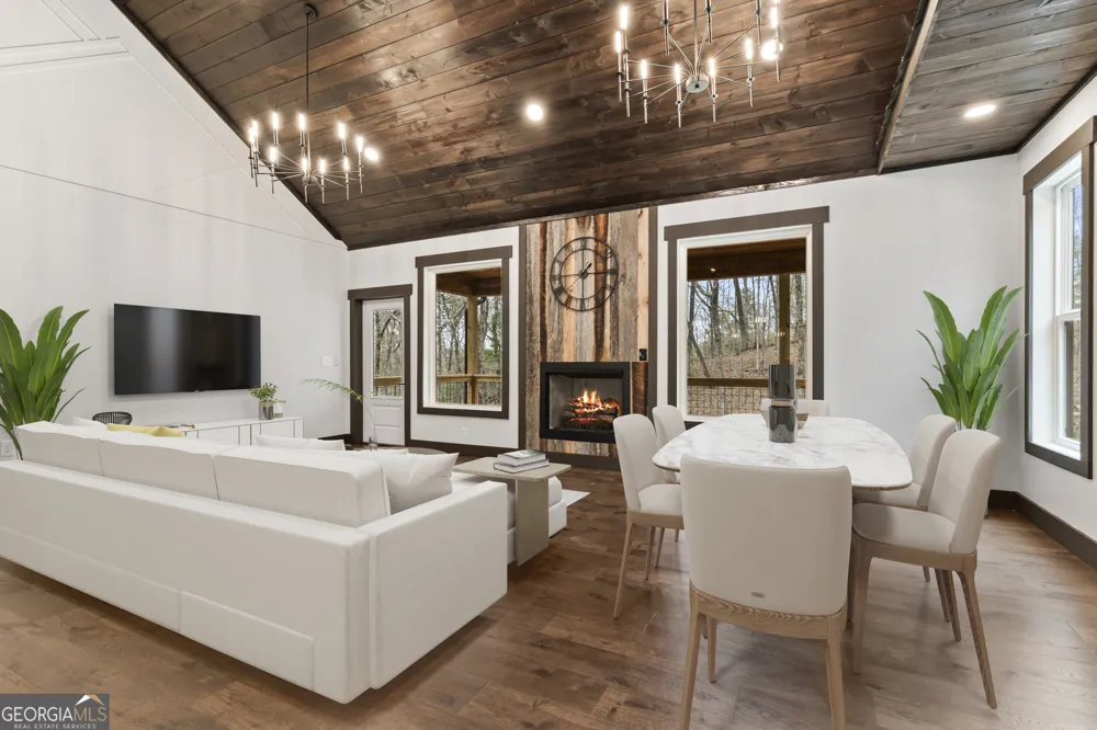 64 Nickel LN Ellijay, GA 30540